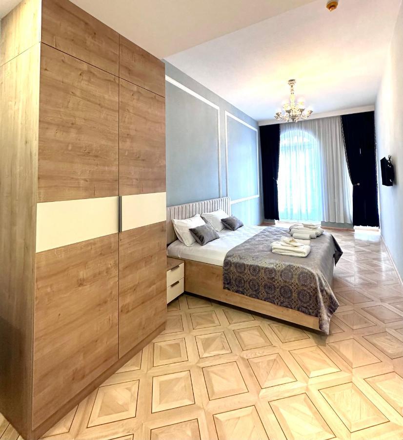 Hotel Embassy Tbilissi Extérieur photo