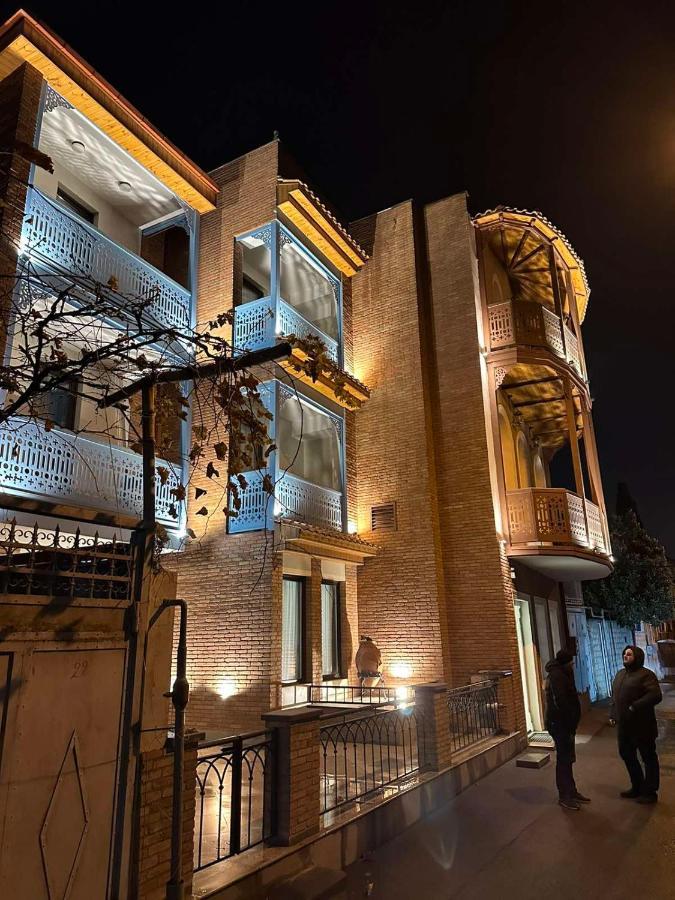 Hotel Embassy Tbilissi Extérieur photo