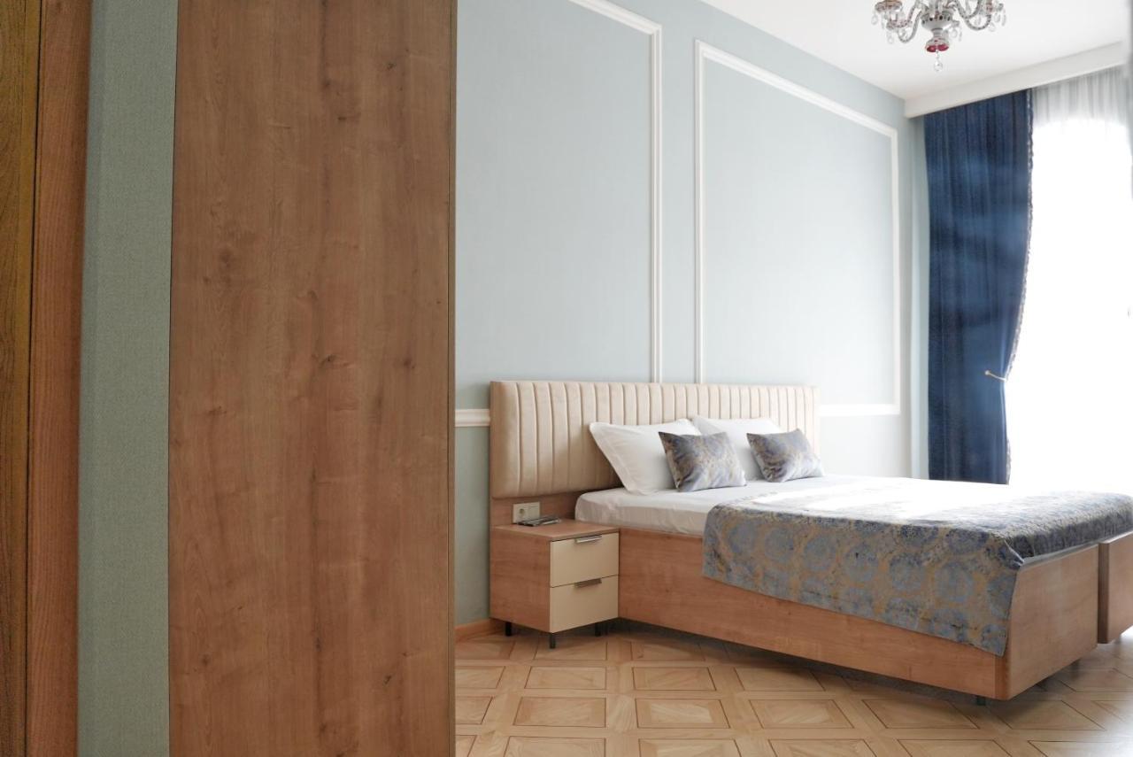 Hotel Embassy Tbilissi Extérieur photo