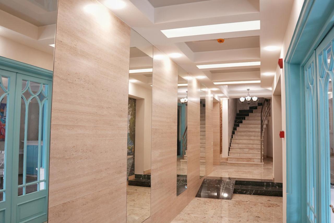 Hotel Embassy Tbilissi Extérieur photo