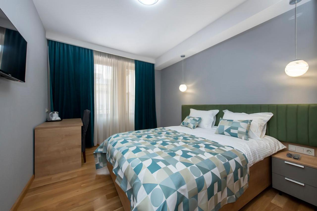 Hotel Embassy Tbilissi Extérieur photo