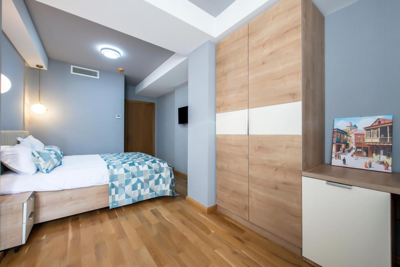 Hotel Embassy Tbilissi Extérieur photo